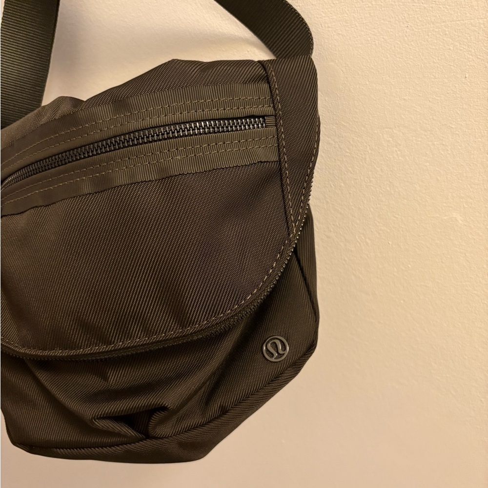 Lululemon Adjustable Crossbody Bag